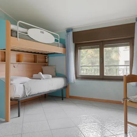 Casa Dell'artista - Free Parking Apartment Como
