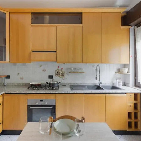Apartment Casa Dell'artista - Free Parking Como